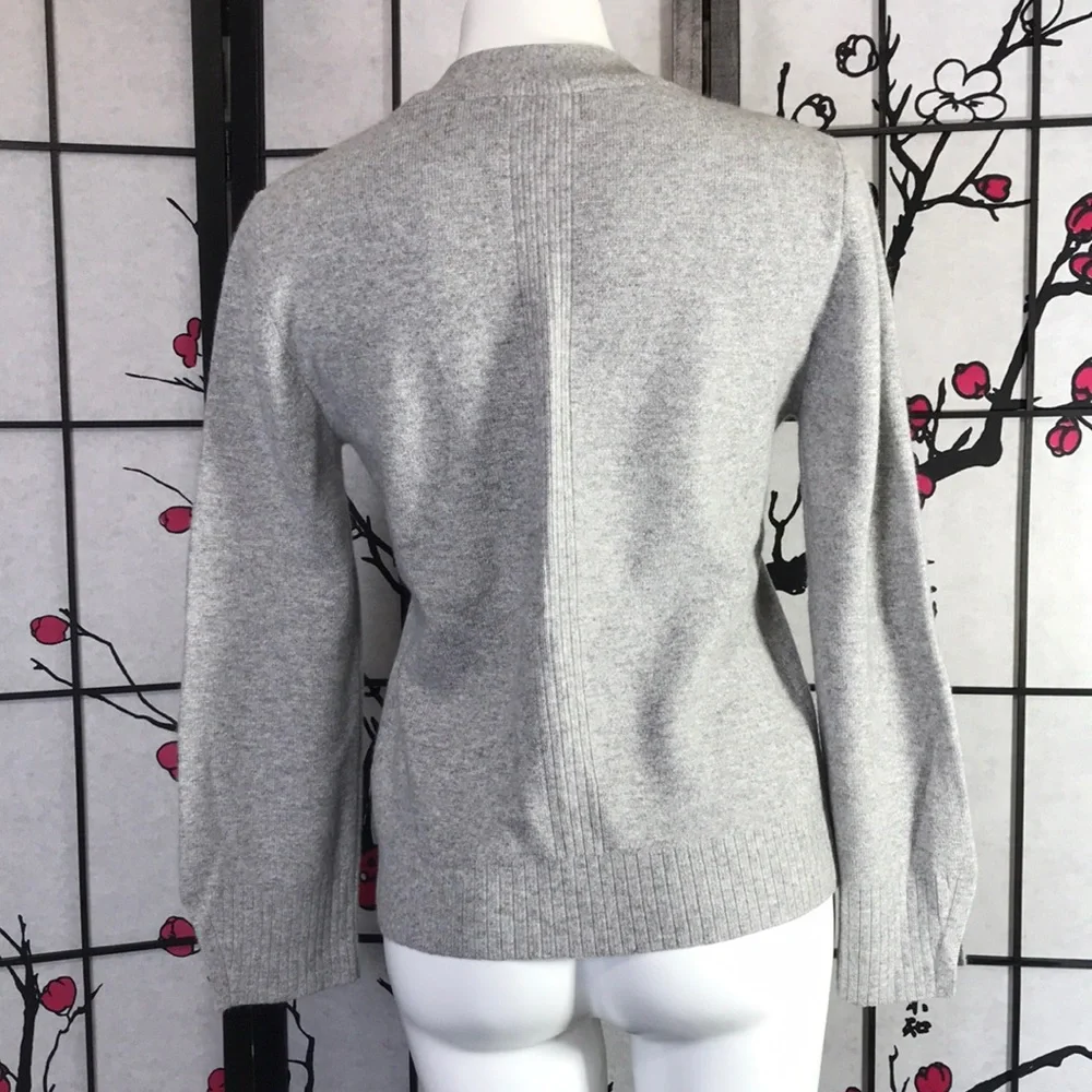 ๐ฒ๐ Maeve by Anthropologie Cashmere Collection Essa Grey Button Down Cardigan - Picture 4 of 15